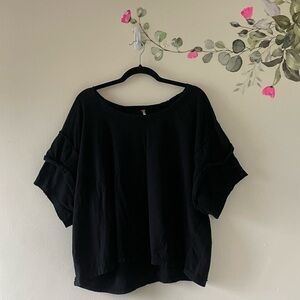 Free People Short Ruffle Sleeve Top, Scoop Neck, Black, Size Large